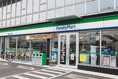 ファミリーマート